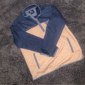 Two-Tone Quilted Pullover Mountain and Isles Men's Blue and Tan Xl